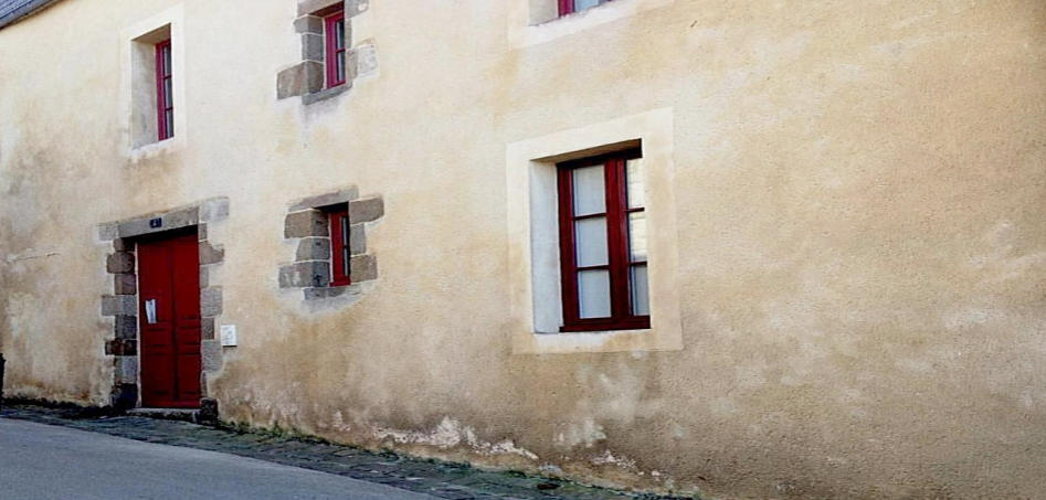 façade endommagées par remontées capillaires